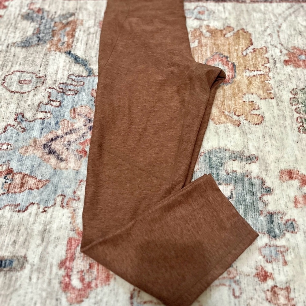 Outdoor Voice Cocoa Leggings